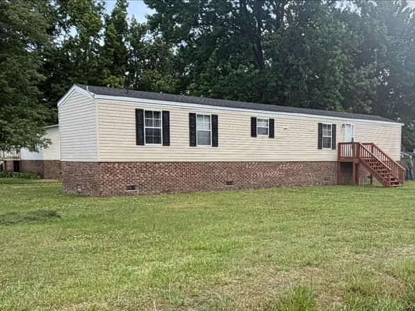 484 Harbinger Street, Belhaven, NC 27810