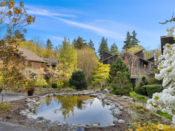 610 Vineyard Lane #A302, Bainbridge Island, WA 98110