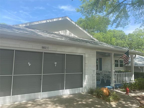 3rd image of 9802 SW 88th Ter Unit C