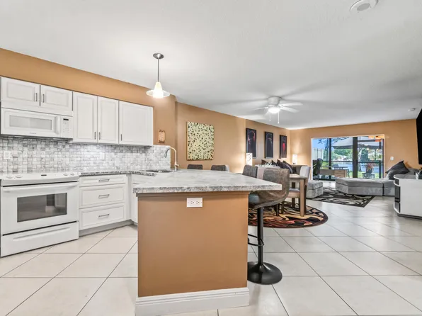 2238 N Cypress Bend Drive #108, Pompano Beach, FL 33069