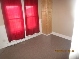 815 W Spruce St, Coal Township, PA