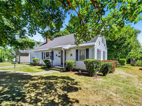39 W 5th St S, Fulton, NY 13069