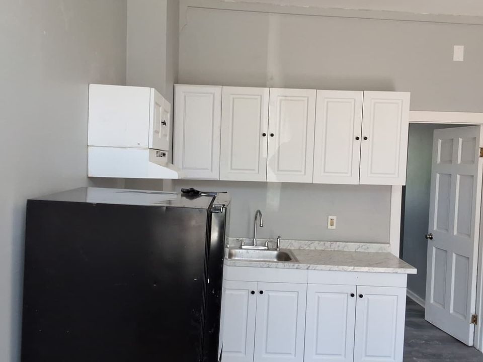 1st image of 11 Ontario St APT 6