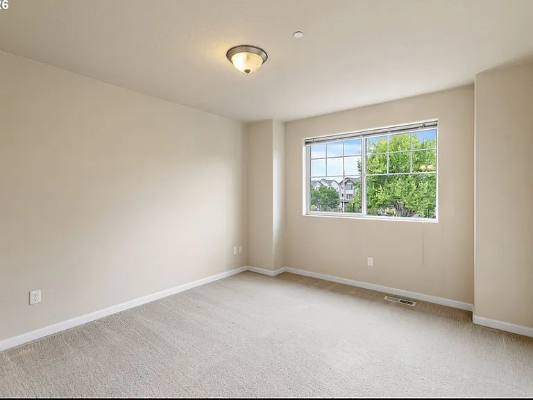 29087 SW Costa Cir W — Photo 8