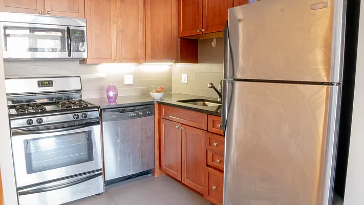 Rented by Corcoran | media 24