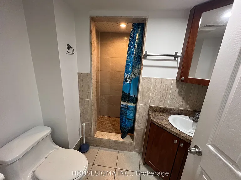 94 Rouge River Dr #BASEMENT — Photo 12