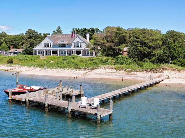 995 Sea View Avenue, Osterville, MA 02655