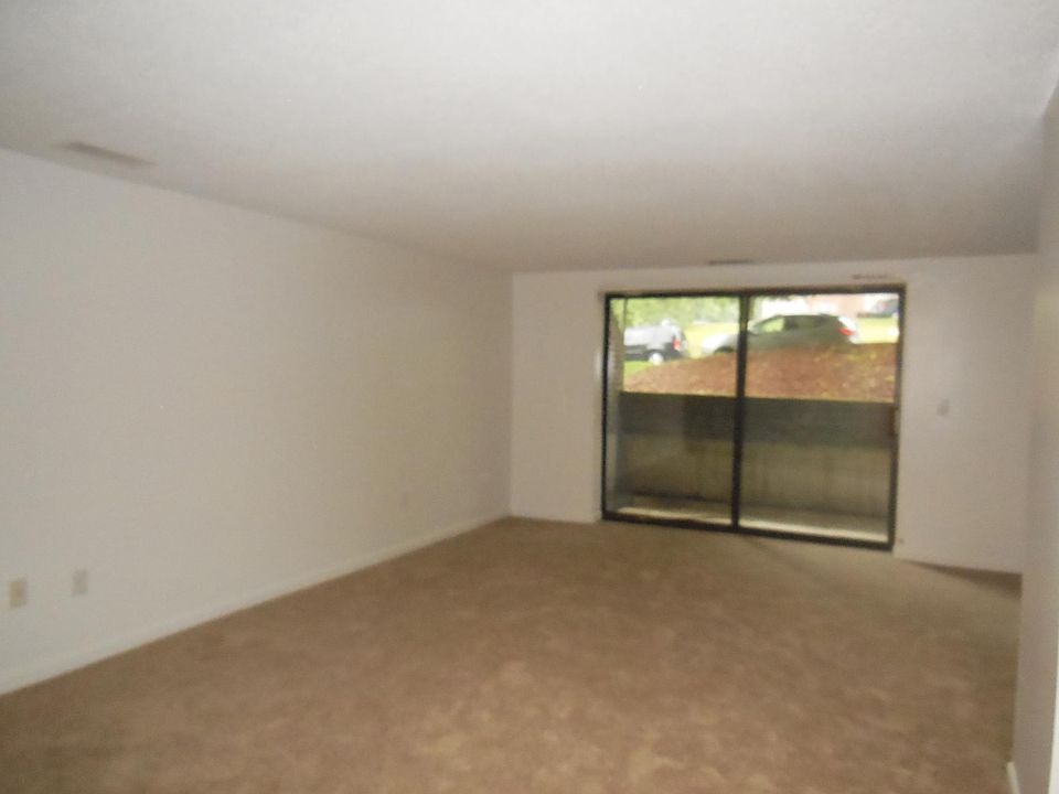 2nd image of 30 Pomeworth St APT 17