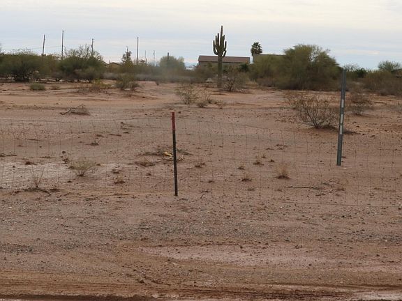 2nd image of 10300 W Calle Lejos -- #211-08-025D