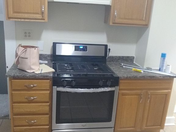 2nd image of 1139 Lemoyne Ave