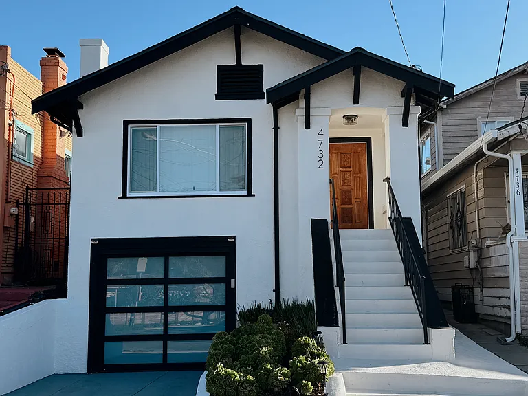 4732 Congress Ave — Photo 1