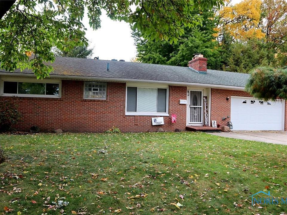 1st image of 4837 Fair Oaks Dr