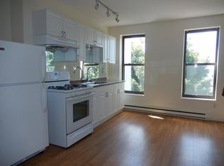 239 Webster St #F12, Boston, MA 02128