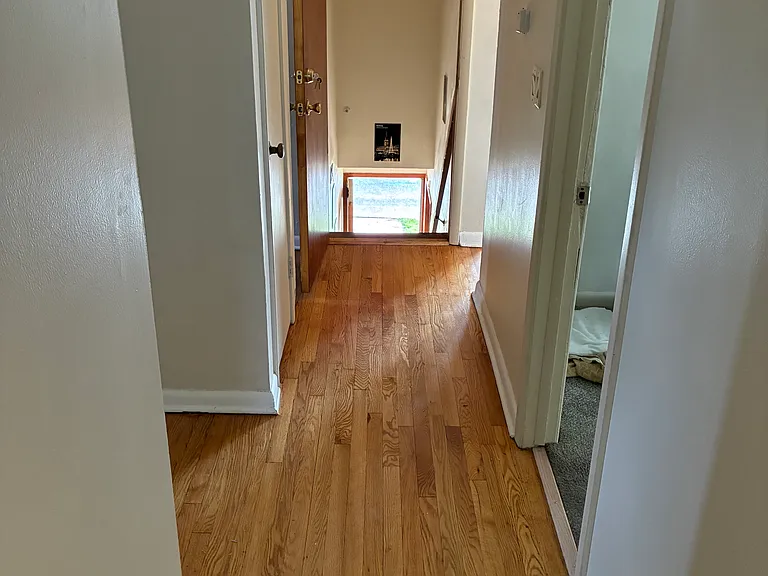 700 Roselle St — Photo 4