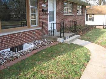 1st image of 932 Drummond Dr