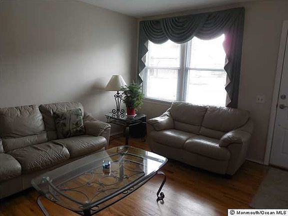 5th image of 68 Falmouth Avenue