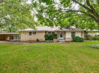 1601 Enchanted Ln, Lancaster, TX 75146