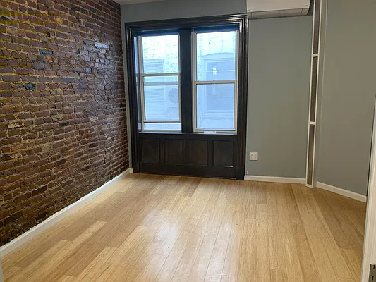 Rented by Limestone Realty Bklyn, LLC | media 23