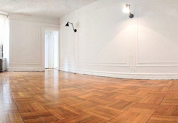 2nd image of 160 Fenimore St APT 2M