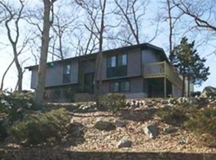 4 Orrin White Dr, Randolph, MA 02368