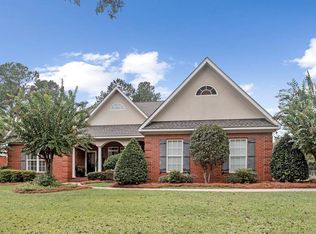 902 Edinburgh Way, Dothan, AL 36305