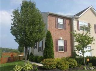 6805 Hunt Dr, Macungie, PA 18062