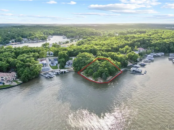 1639/1640 La Riv, Sunrise Beach, MO 65079