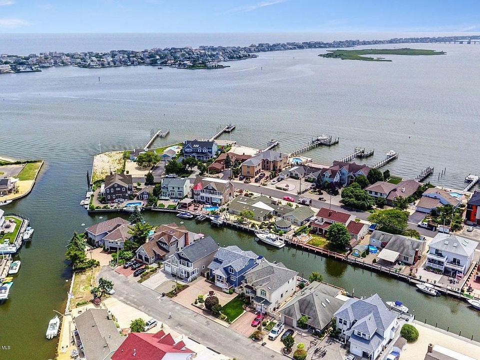 1706 Rue Mirador Point Pleasant Beach NJ 08742 Zillow 1706 Rue Mirador Point Pleasant Beach NJ 08742 Zillow
