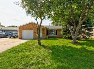 706 16th St, Nevada, IA 50201