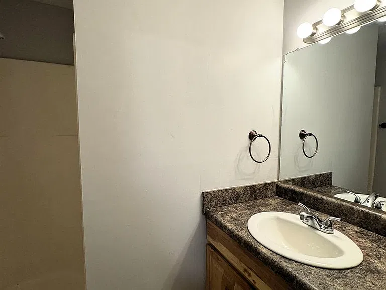 2710 Lantern Walk SE #B — Photo 13