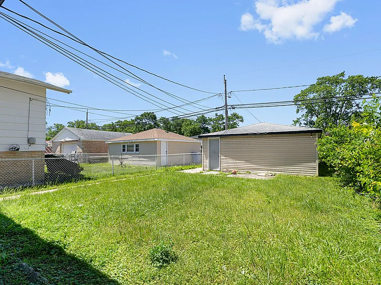 11610 S Aberdeen St — Photo 7