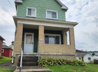 323 Beech St, Vandergrift, PA 15690