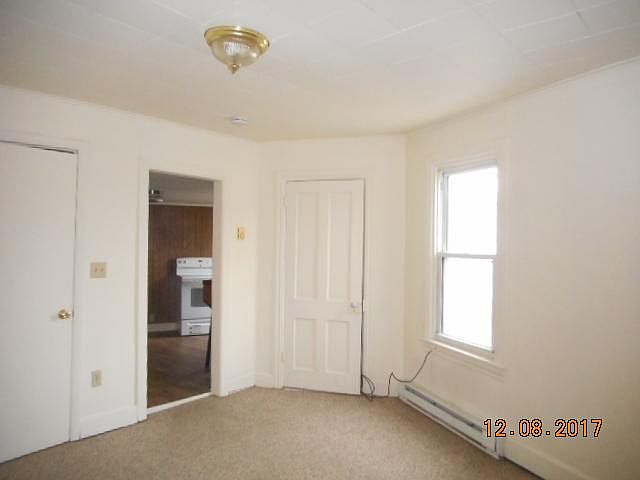 1st image of 515 Salem Ave