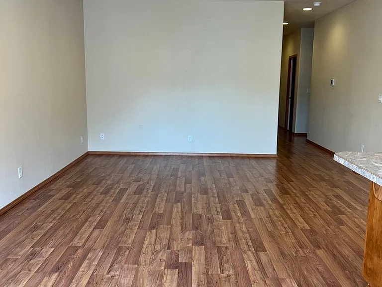 417 SW Pemberly Loop — Photo 11