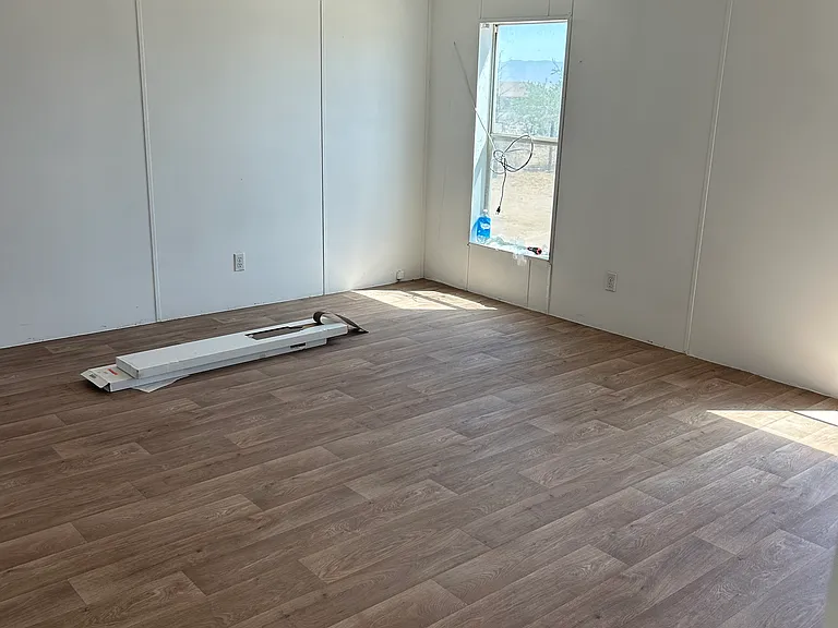 8525 N Varallo Dr — Photo 3