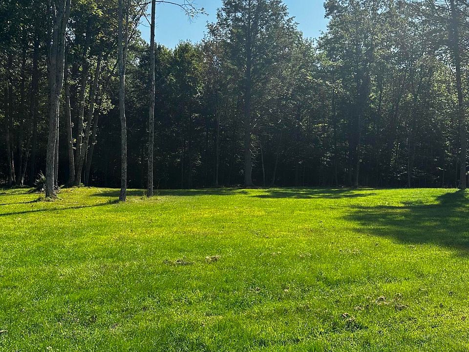 2nd image of 17 Caldwell Circle