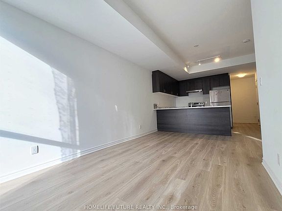 2nd image of 11 Falaise Rd #B