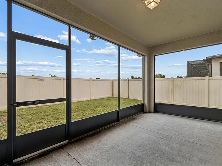 25057 Lambrusco Loop — Photo 42