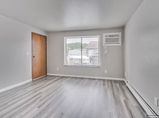 2710 Humboldt Rd #16, Green Bay, WI 54311