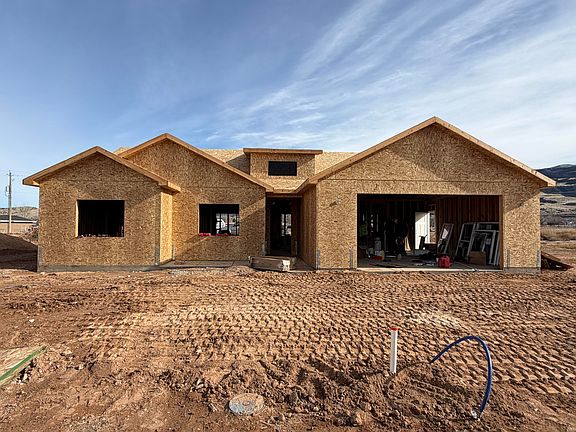 3rd image of 4062 N 970 E