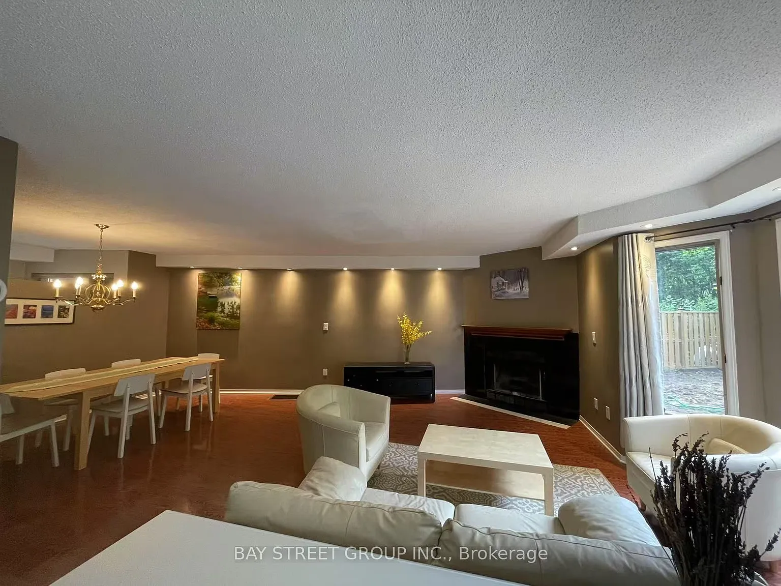 5 bed, $4,000 — Photo 3