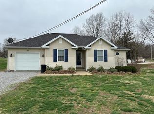 155 N Livingston St, Hanson, KY 42413
