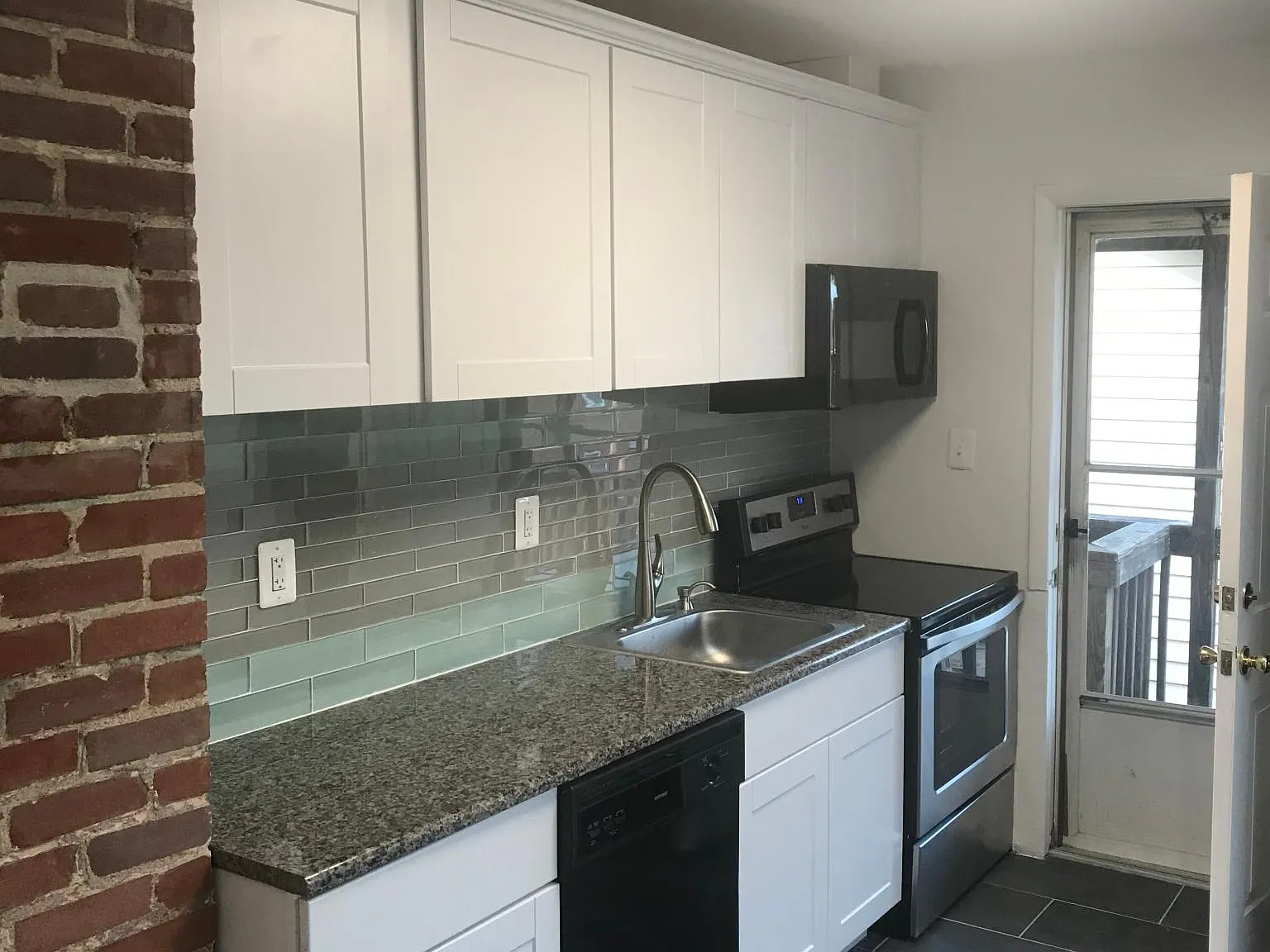 304 Broadway St — Photo 2