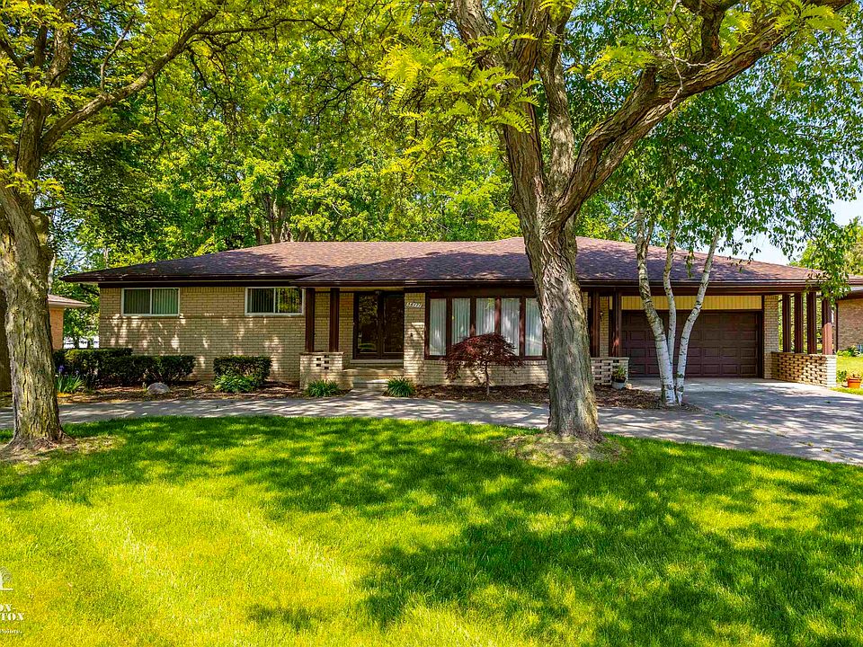 1st image of 36177 Eaton Dr