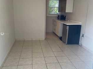 1512 SW 10th St #2, Miami, FL 33135