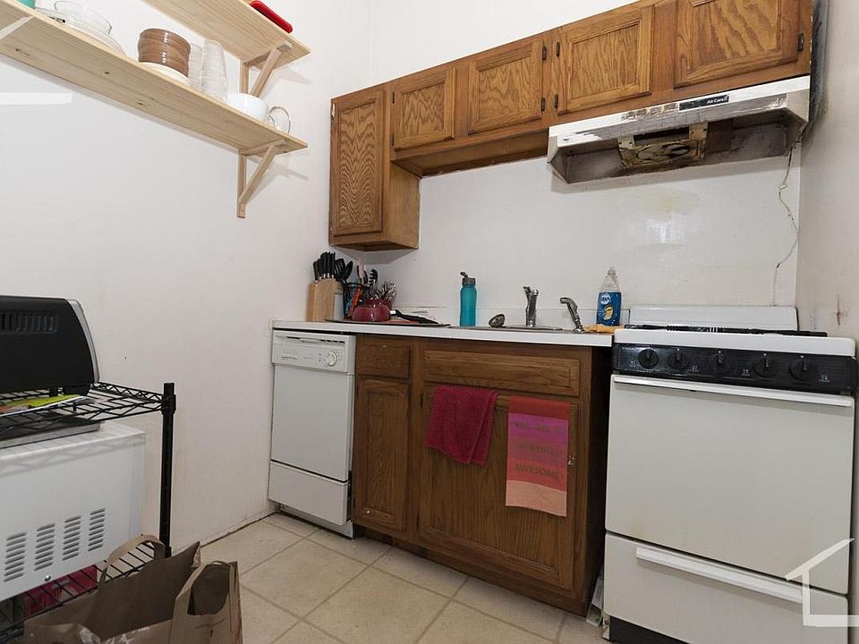 2nd image of 48 Brighton Ave #3MA