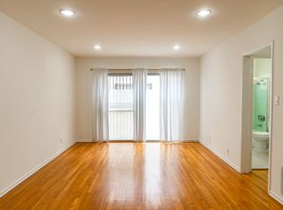 3009 Arizona Ave APT 2, Santa Monica, CA 90404