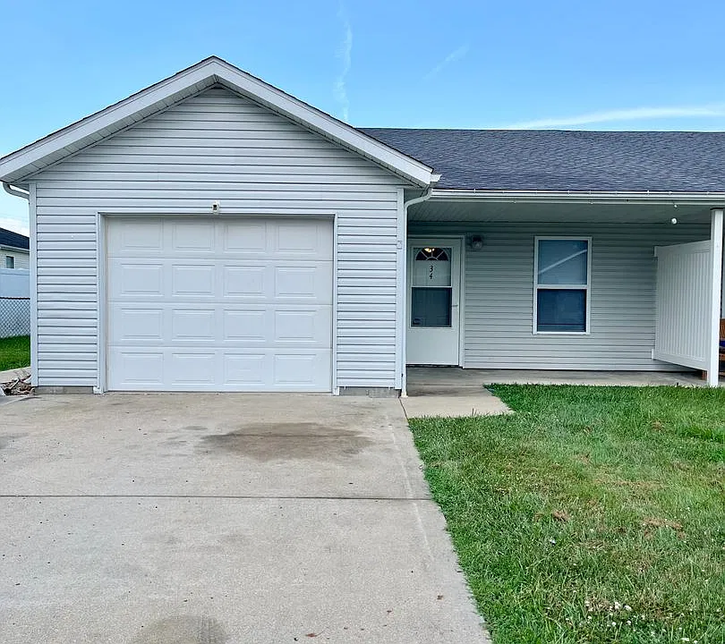 34 Montee Ln