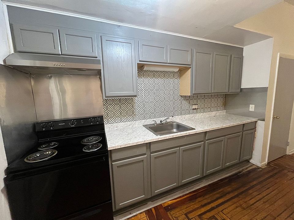 1st image of 1607 Sanderson Ave APT 3
