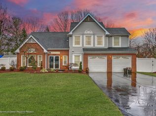 304 Adams Ct, Manalapan, NJ 07726